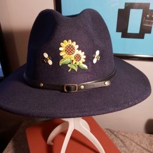 Sunflower Love Hat